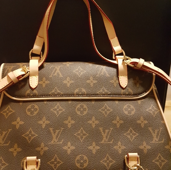 Accessories main image 6